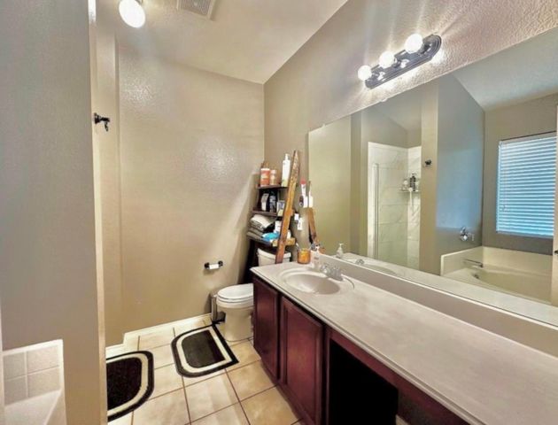 717 Kentucky Derby Lane, Fort Worth, TX 76179