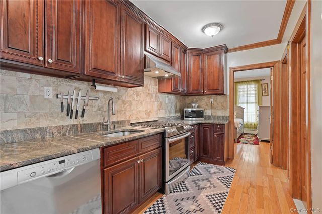 6325 60th Place, Ridgewood, NY 11385