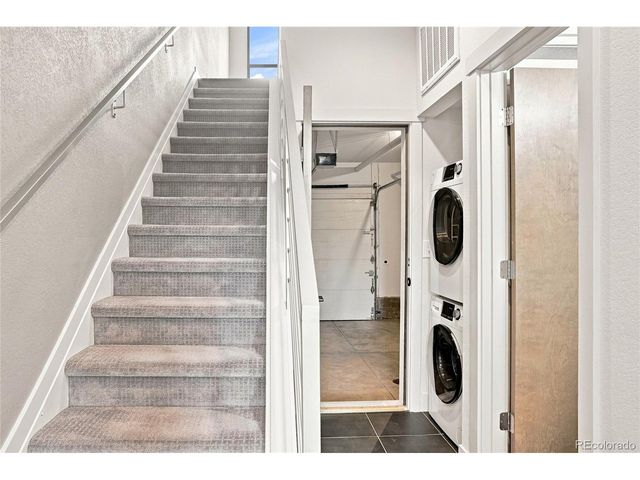 3314 Curtis St, Denver, CO 80205