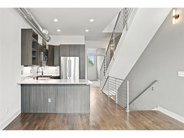 3314 Curtis St, Denver, CO 80205