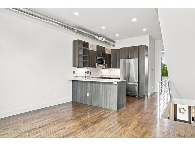 3314 Curtis St, Denver, CO 80205