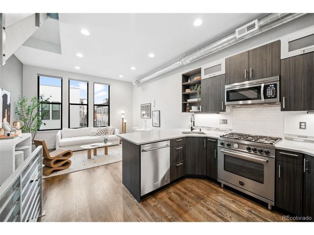 3314 Curtis St, Denver, CO 80205