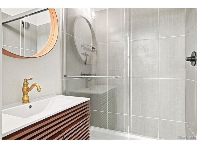 3314 Curtis St, Denver, CO 80205