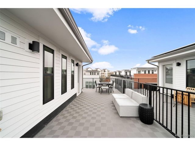 3314 Curtis St, Denver, CO 80205