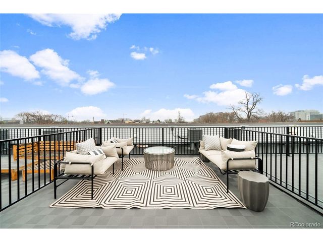 3314 Curtis St, Denver, CO 80205