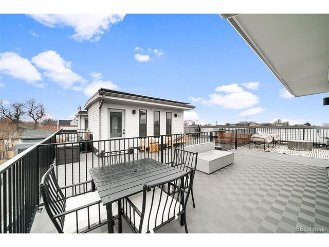 3314 Curtis St, Denver, CO 80205