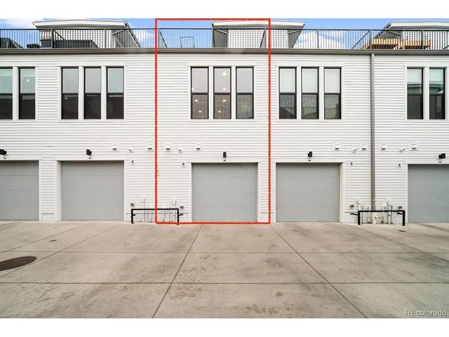 3314 Curtis St, Denver, CO 80205