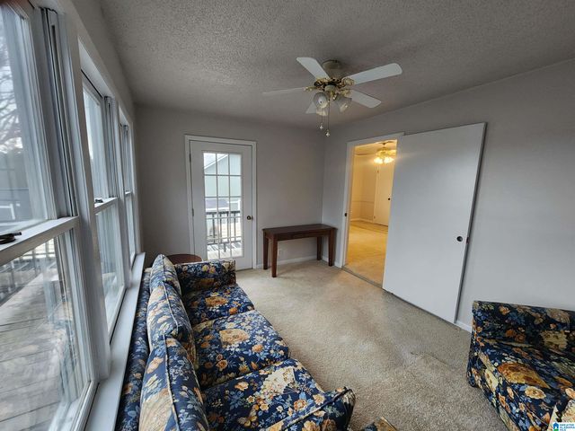 648 COVES POINT DRIVE, Riverside, AL 35135