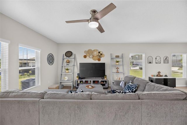 5495 SUMMER SUNSET DRIVE, Apollo Beach, FL 33572
