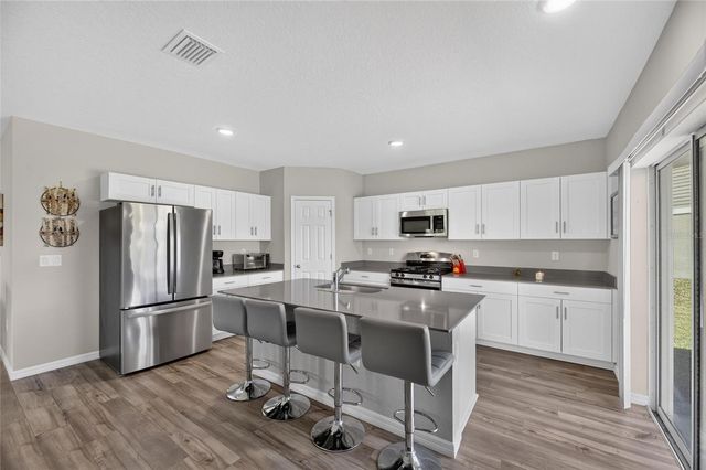 5495 SUMMER SUNSET DRIVE, Apollo Beach, FL 33572
