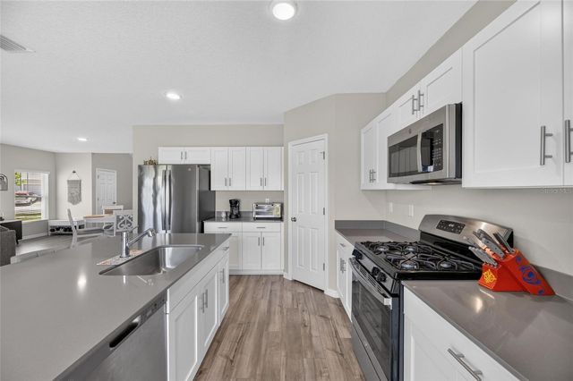 5495 SUMMER SUNSET DRIVE, Apollo Beach, FL 33572