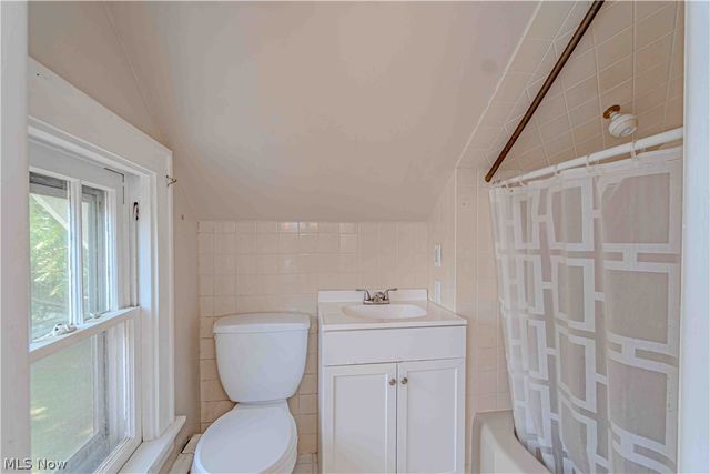 1684 Graham Road, Silver Lake, OH 44224