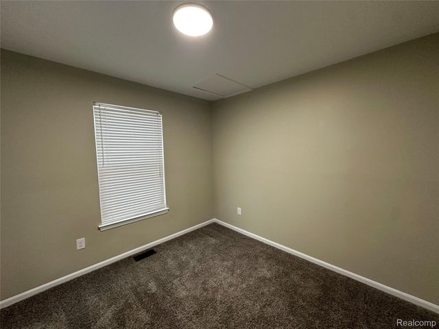 35786 Walden Court, New Baltimore, MI 48047