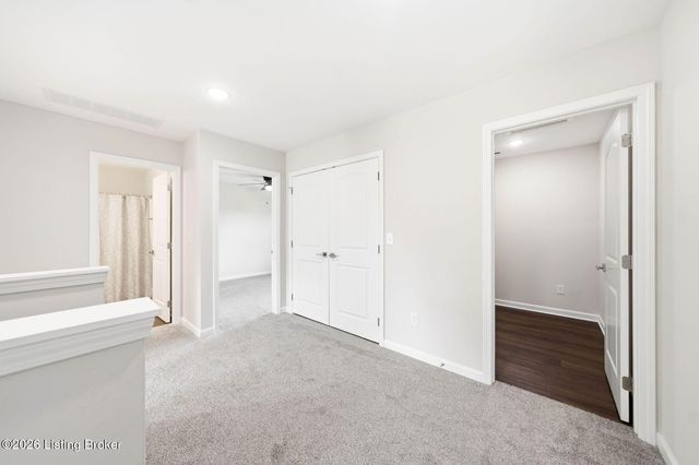 11004 Meadow Run Rd, Louisville, KY 40229