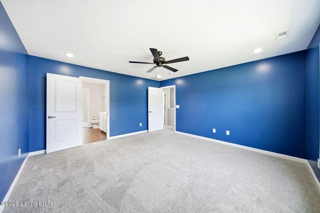 11004 Meadow Run Rd, Louisville, KY 40229