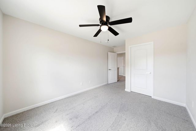 11004 Meadow Run Rd, Louisville, KY 40229
