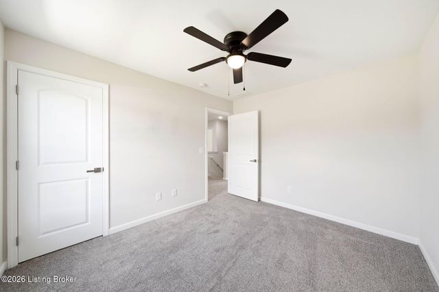 11004 Meadow Run Rd, Louisville, KY 40229