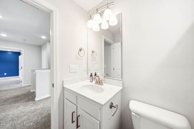 11004 Meadow Run Rd, Louisville, KY 40229