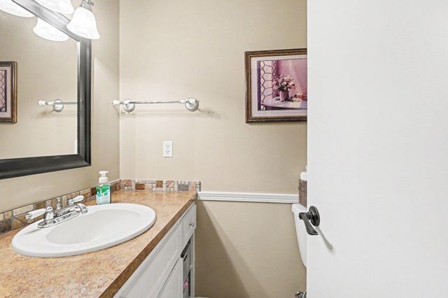 7772 Hidden Ridge Court, Hudsonville, MI 49426