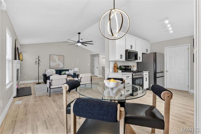 1916 Briarfield Drive, Lake St Louis, MO 63367