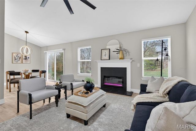 1916 Briarfield Drive, Lake St Louis, MO 63367