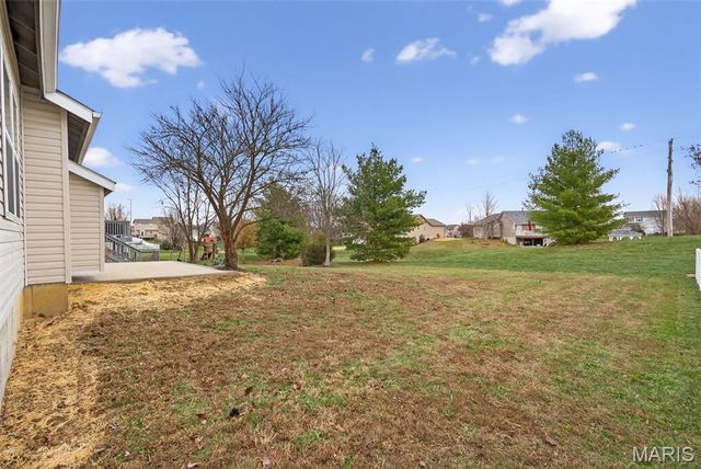 1916 Briarfield Drive, Lake St Louis, MO 63367