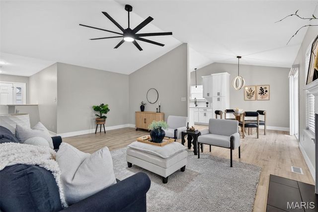 1916 Briarfield Drive, Lake St Louis, MO 63367