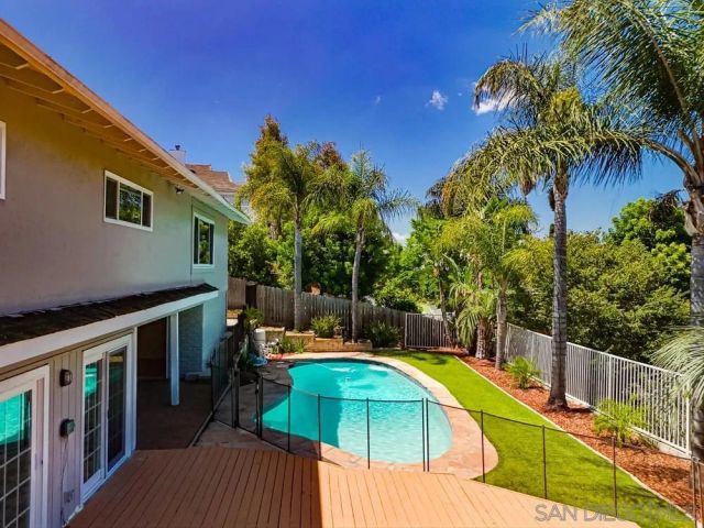 4586 Mayapan, La Mesa, CA 91941