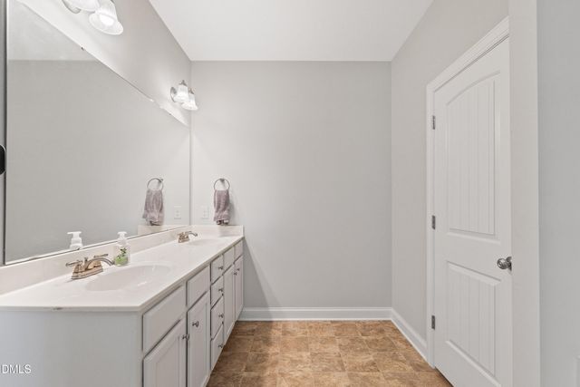 548 Brazil Nut Lane, Smithfield, NC 27577