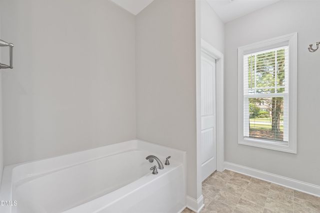 548 Brazil Nut Lane, Smithfield, NC 27577