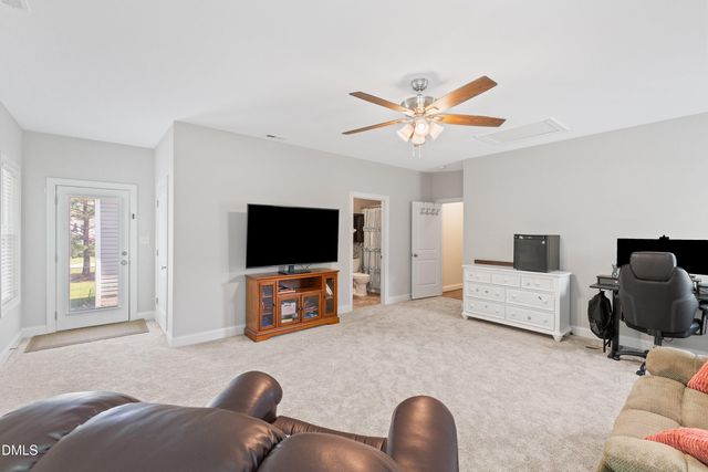 548 Brazil Nut Lane, Smithfield, NC 27577