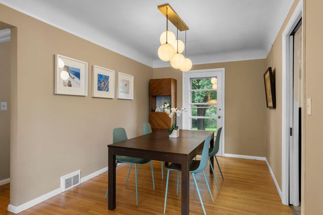 3722 Rhode Island Avenue S, Saint Louis Park, MN 55426