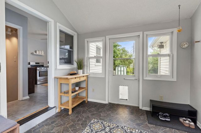 3722 Rhode Island Avenue S, Saint Louis Park, MN 55426