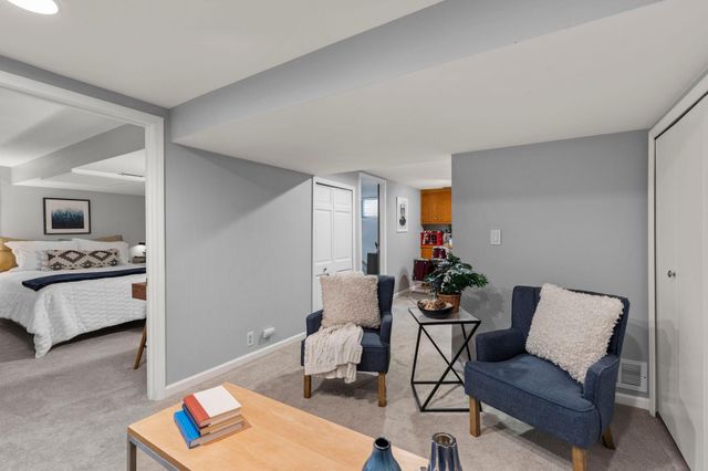 3722 Rhode Island Avenue S, Saint Louis Park, MN 55426