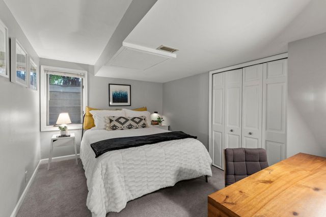 3722 Rhode Island Avenue S, Saint Louis Park, MN 55426