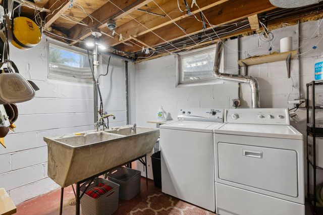 3722 Rhode Island Avenue S, Saint Louis Park, MN 55426