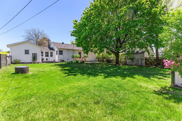 3722 Rhode Island Avenue S, Saint Louis Park, MN 55426