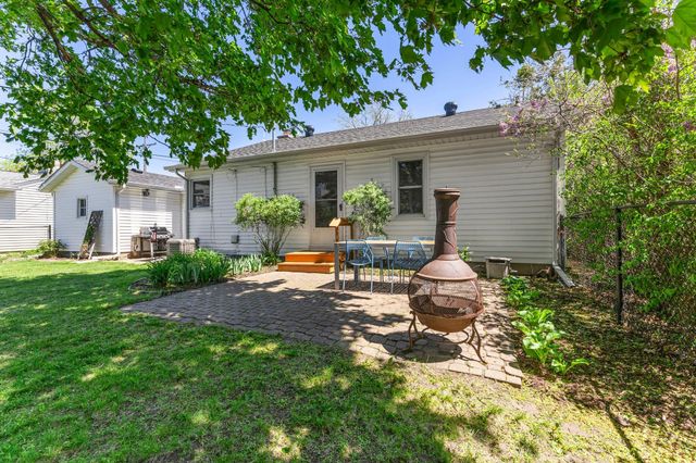 3722 Rhode Island Avenue S, Saint Louis Park, MN 55426