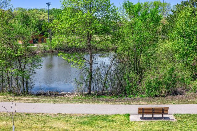 3722 Rhode Island Avenue S, Saint Louis Park, MN 55426