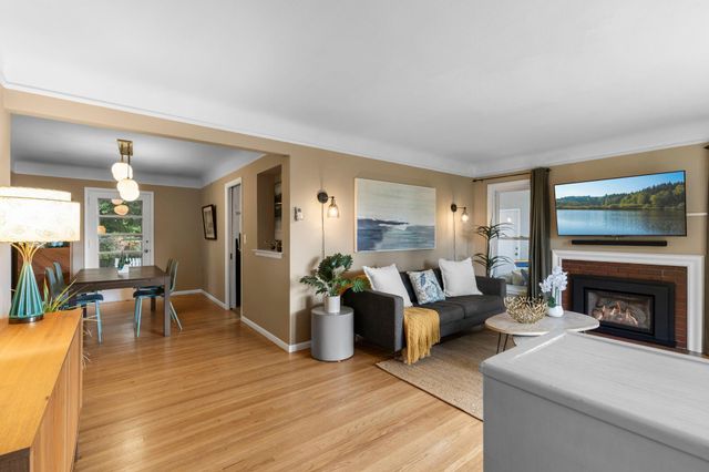 3722 Rhode Island Avenue S, Saint Louis Park, MN 55426