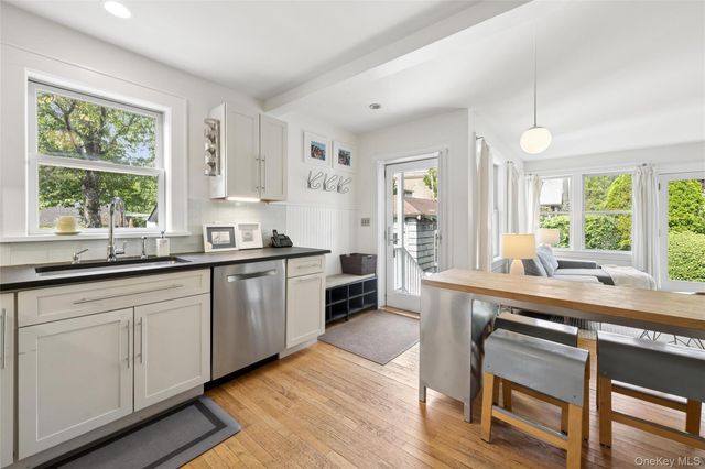 161 Rosedale Avenue, Hastings-on-hudson, NY 10706