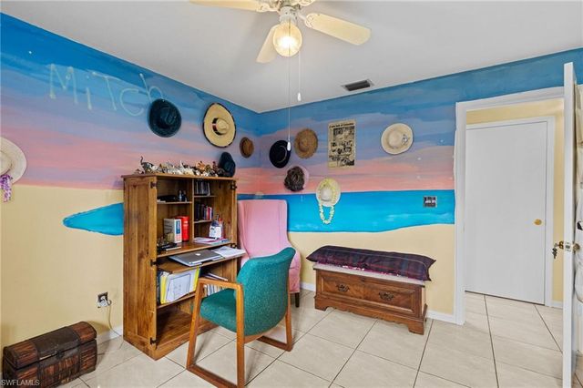 1814 SW 18th TER, Cape Coral, FL 33991