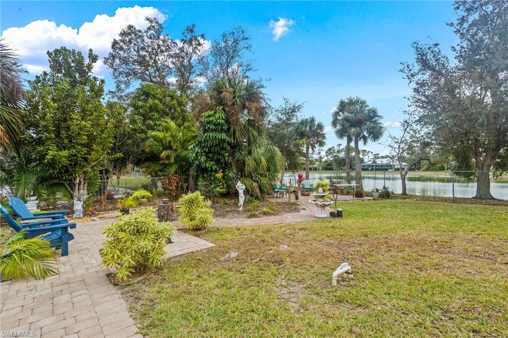 Image 30 of property listing at 1814 SW 18th TER, Cape Coral, FL 33991