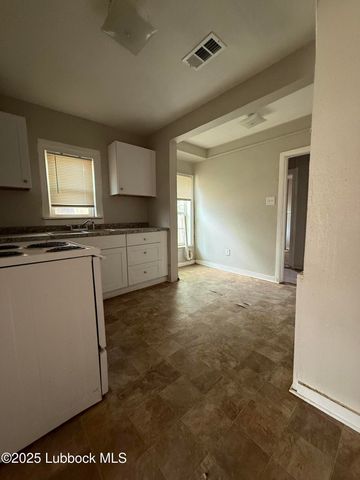 2116 20th Street, Lubbock, TX 79411