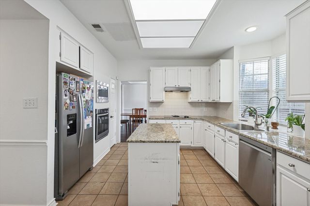 6204 Parkstone Way, Dallas, TX 75249