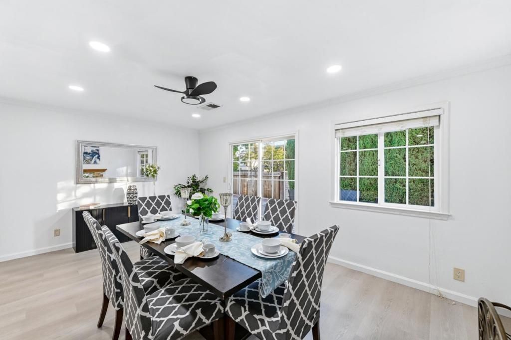 Image 15 of property listing at 8398 Cypress Court, Dublin, CA 94568