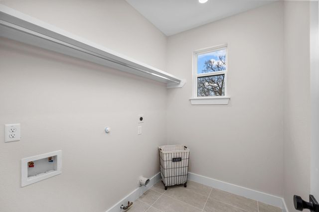 209 E 43rd Street, Houston, TX 77018