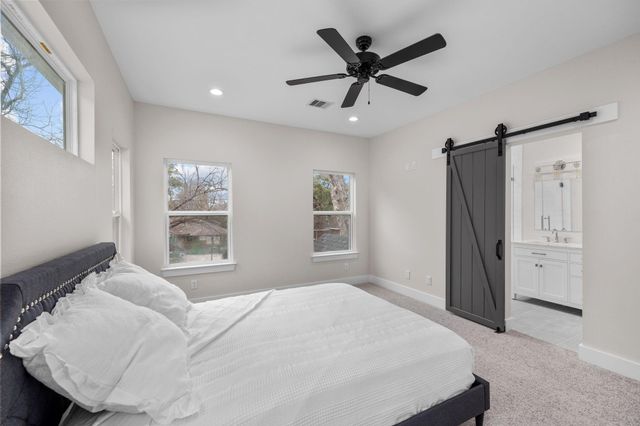 209 E 43rd Street, Houston, TX 77018