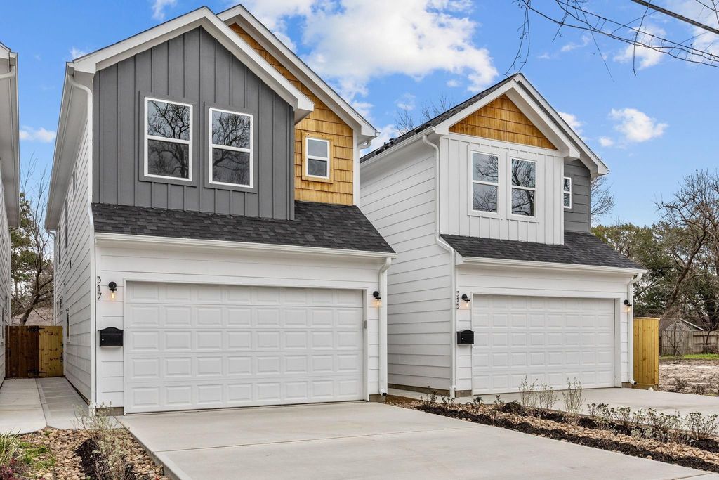209 E 43rd Street, Houston, TX 77018