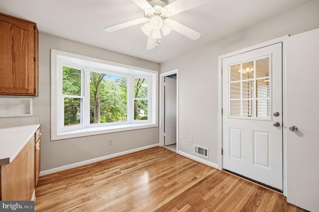 8608 PARLIAMENT DR, Springfield, VA 22151
